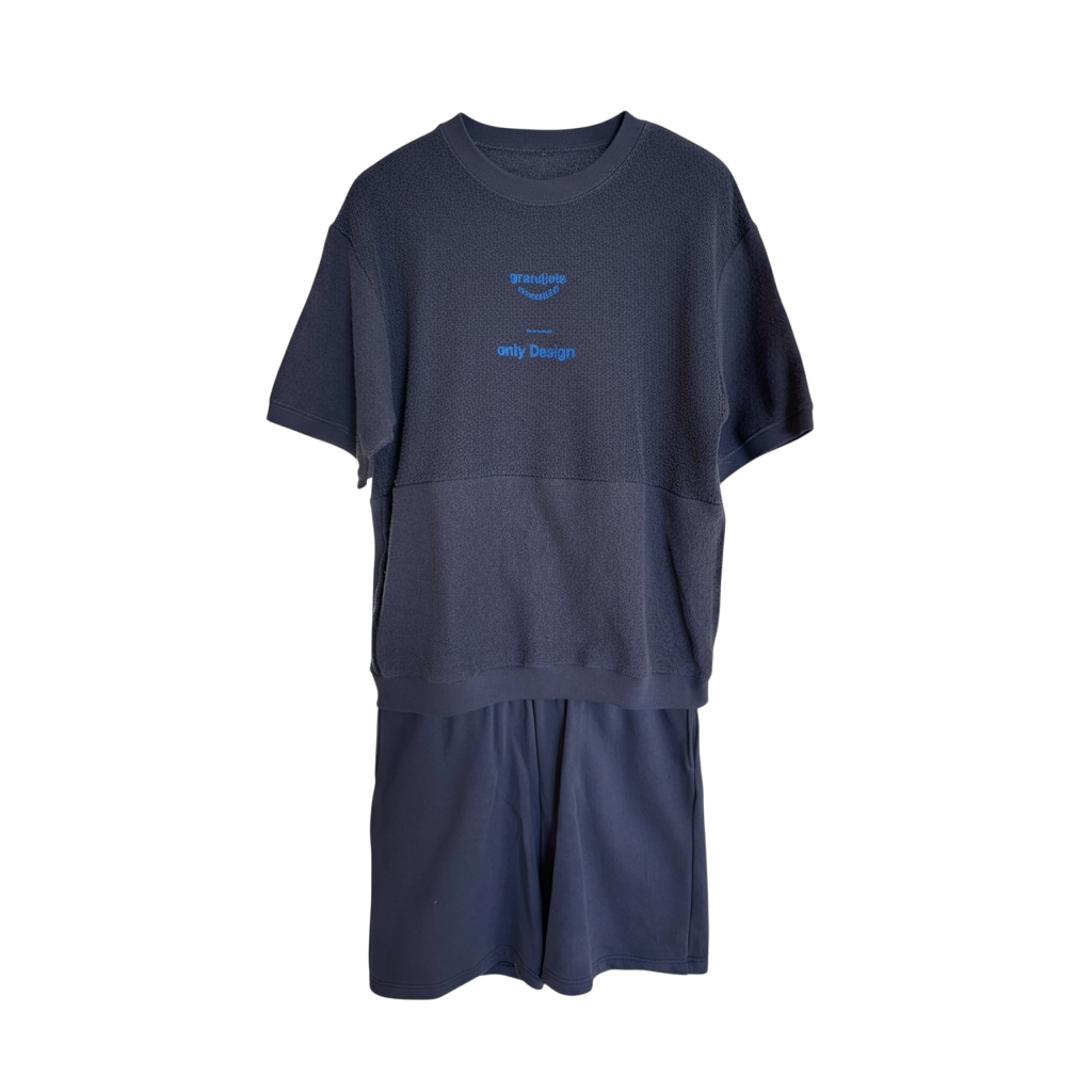 スウェットセットアップ