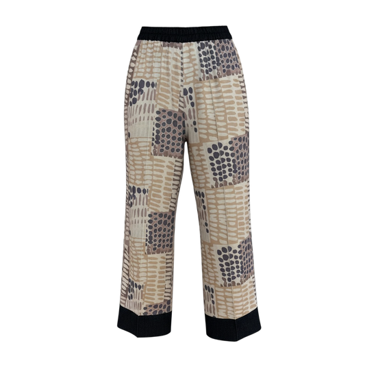 センタープレスパンツ